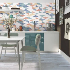 Harlequin Patterned Tile